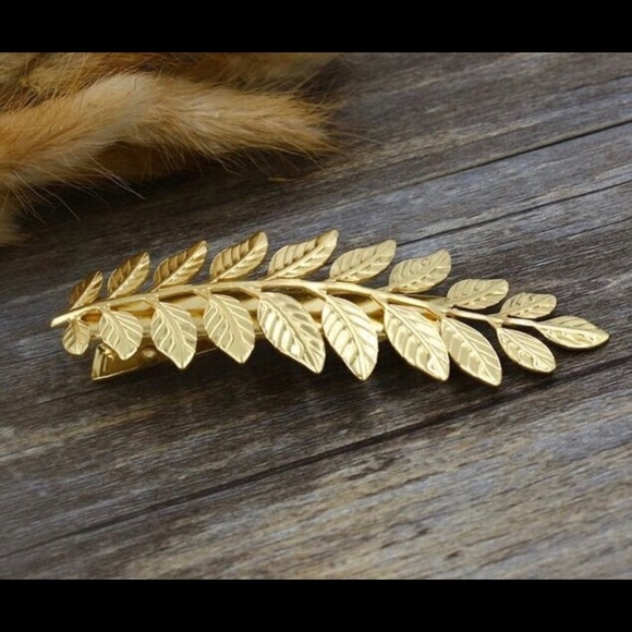 Gold Plated Leaf Hairpin - Picture 3 of 5